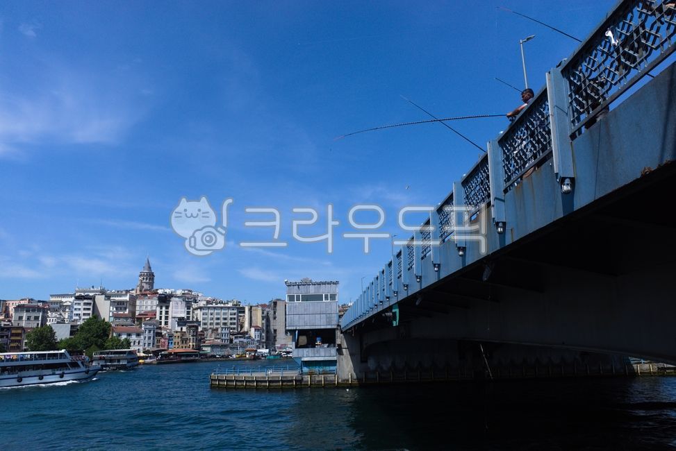 Istanbul,Istanbul view,city view,strait,Turkey,Bosphorus Strait,Constantinople,Istanbul Province,Western Turkey,European Capital of Culture,a different city,Karaköy,Galata Bridge,Eminönü,Golden Horn,under the bridge