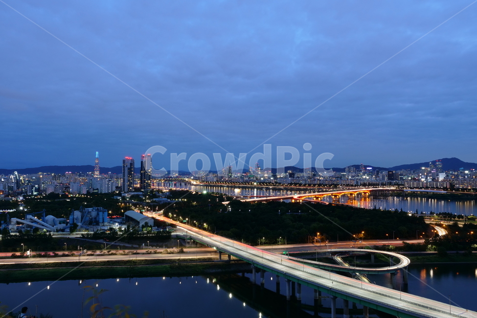 서울,한강,한강야경,야경,교통,불빛,성수대교,응봉산풍경,야경,밤,풍경,nightscape,night,landscape,도시,city,한국도시풍경,한국도시경관,korea cityscape,road,도로