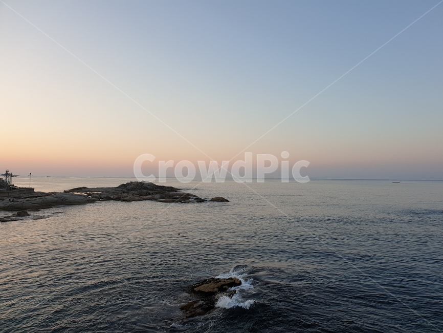 바다,하늘,자연,파도,파랑,파란색,하늘색,구름,분위기,감성,mood,nature,wave,water,sea,ocean,sky,rock