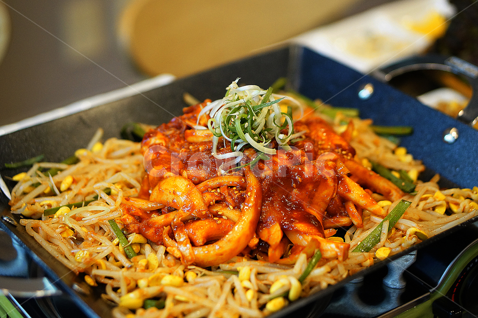 오삼불고기,불고기,쌈,한식,food,음식,meal,음식,식재료,요리,food,cook,meal,dishes,food reserves,한식,한국음식,한국요리,korean food,korean dishes,korean meal,korean cook