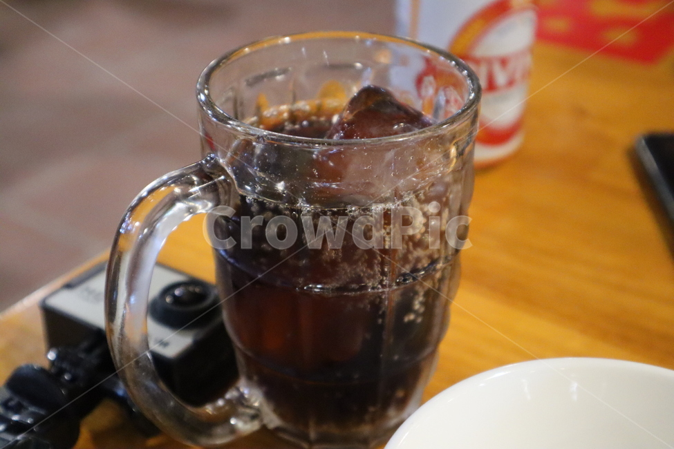 컵,얼음,콜라,여름,coke,주스,음료수,drink,beverage