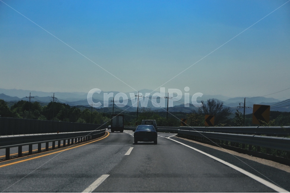 고속도로,도로,맑은하늘,하늘,맑음,교통,교통수단,traffic,transportation,road,highway,freeway,고속 도로,car,차,automobile,자동차,vehicle,차량