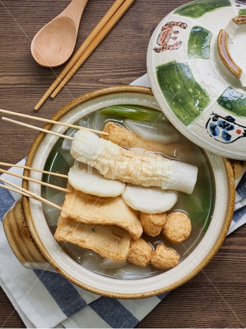 어묵,아시아음식,음식,일본음식,어묵탕,오뎅,꼬치어묵,배경,국물음식,fishcake,asianfood,food,japanesefood,skeweredfishcake,background,soup,bowl,사발,음식,식재료,요리,food,cook,meal,dishes,food reserves