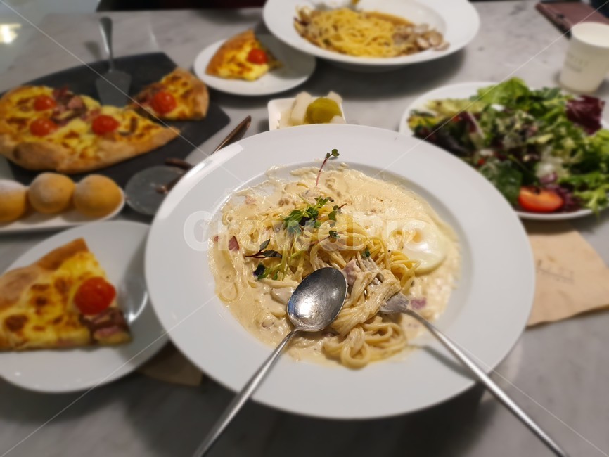 이탈리아,음식,식재료,요리,food,양식,서양요리,서양음식,봉골레파스,까르보나라,면요리,피자,pizza,레스토랑,샐러드,야채샐러드,채소샐러드,조개,파스타,pasta,음식,식재료,요리,food,cook,meal,dishes,food reserves