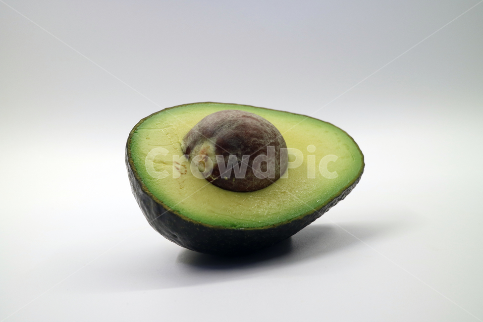아보카도,과일,열대과일,음식,식재료,식품,요리,열매,슬라이스,씨앗,단면,샐러드,건강,웰빙,다이어트,오브젝트,누끼,신선한,음식,식재료,요리,food,cook,meal,dishes,food reserves,과일,열매,fruit