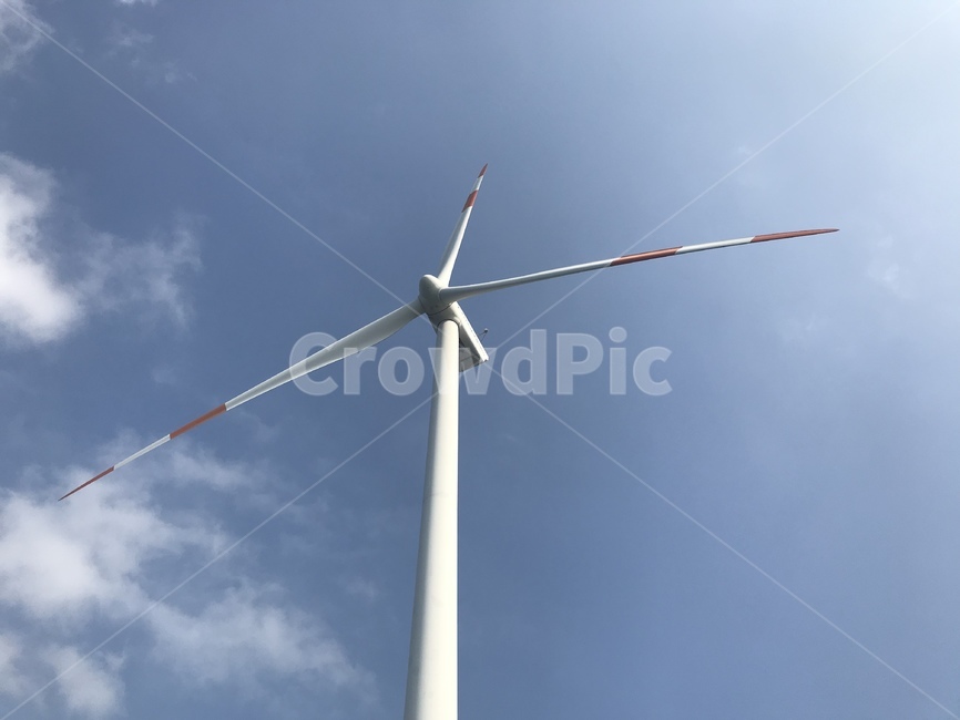 풍차,풍차날개,하늘,구름,바람,산업,industry,industrial,에너지산업,energy industry,machine,기계,motor,모터,engine,엔진