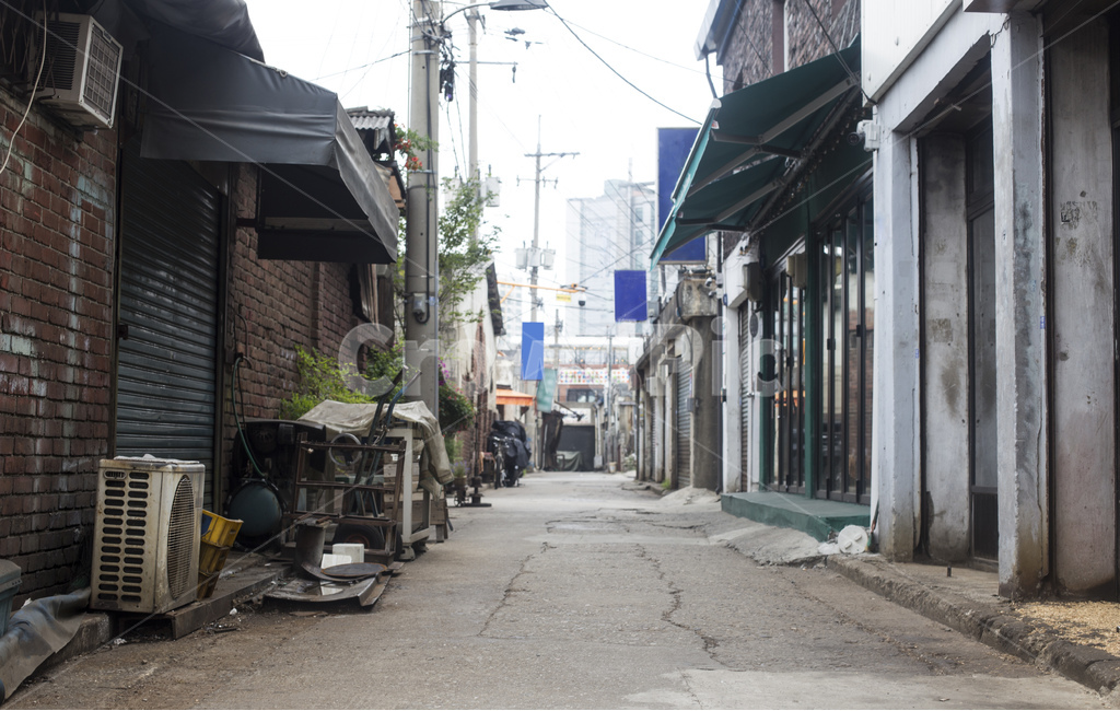 골목,길,골목길,도시,동네,주택,담벼락,상점,가게,셔터