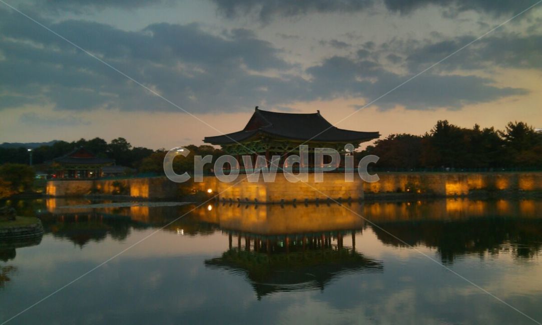 신라,안압지,안압지아경,야경,풍경,야경,밤,풍경,nightscape,night,landscape,한국전통,한국문화,korean traditional,korean culture,랜드마크,landmark,tourist attraction,한국랜드마크,한국관광지,한국명소,korea landmark,korea tourist attraction,감성,sensible,feeling,building,건물,architecture,건축물,pagoda,탑,shrine,신사,worship,예배