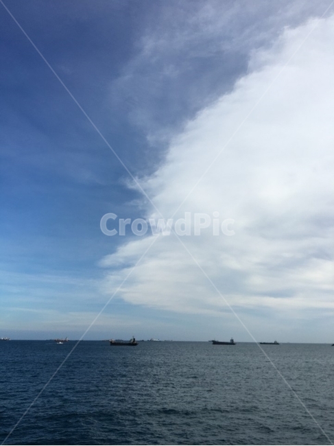 감성,잔잔한,물결,하얀구름,자연,자연,풍경,nature,landscape,outdoors,옥외,sky,하늘,transportation,교통,boat,보트,vehicle,차량