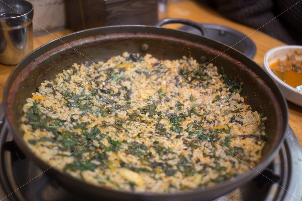 저녁식사,감자탕,볶음밥,마무리볶음밥,감자탕볶음밥,음식,식재료,요리,food,cook,meal,dishes,food reserves,한식,한국음식,한국요리,korean food,korean dishes,korean meal,korean cook