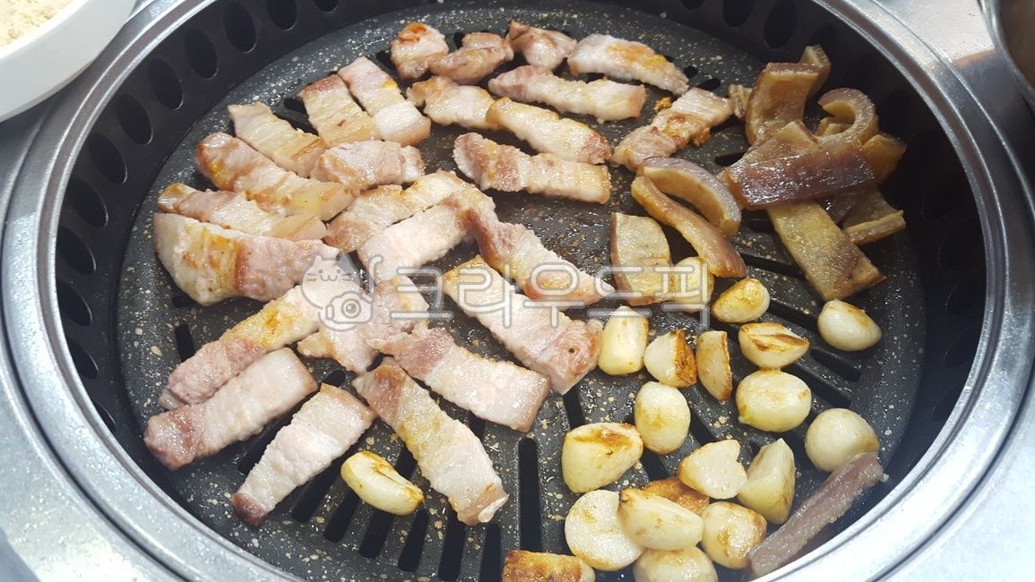 meal,bbq,pork belly,Roasted Garlic,koreanbbq,pork,food,koreanfood