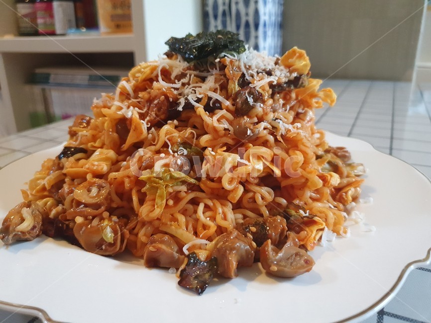 골뱅이무침,음식,푸드,요리,술안주,골뱅이,food,소면,누들,골뱅이소면,국수,양념,채소,한국음식,한국문화,식사,식품,음식재료,매콤한,새콤한,식료품,야채,koreanfood,Koreanculture,Noodle,whelk,cook,vegetable,Sweet,Sour,Meal