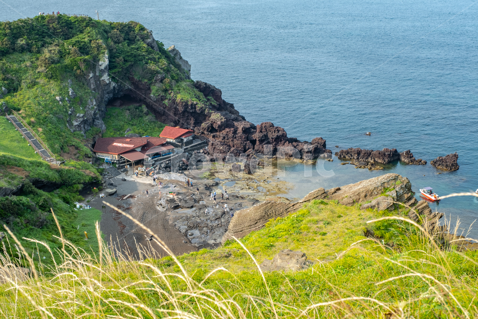 제주,제주도,성산일출봉,풍경,아름다운풍경,바다,섬,nature,land,jeju,경치,자연,올레길,곶,땅,바닷가,절벽,자연,풍경,nature,landscape,제주도,jeju,jeju island,promontory