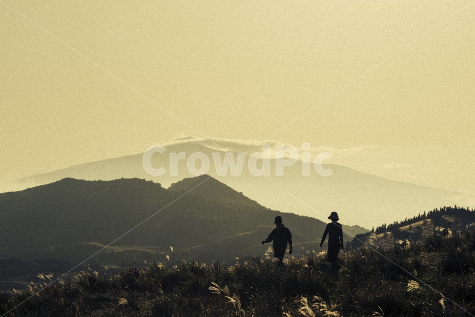 한라산,실루엣,제주풍경,제주도풍경,제주도여행,제주도,MtHanlla,JejuIsland,silhouette,JejuScenery,JejuIslandscenery,JejuTravel,자연,풍경,nature,landscape,한국자연풍경,한국자연경관,korea nature landscape,사람,인물,인간,human,person,인물실루엣,사람실루엣,character silhouette,human silhouette,outdoors,옥외,mountain,산,mountain range,산맥