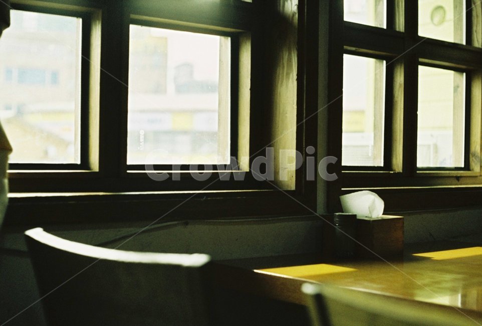 감성,필름카메라,카페,음식점,창문,감성,sensible,feeling,인테리어,실내디자인,interior design