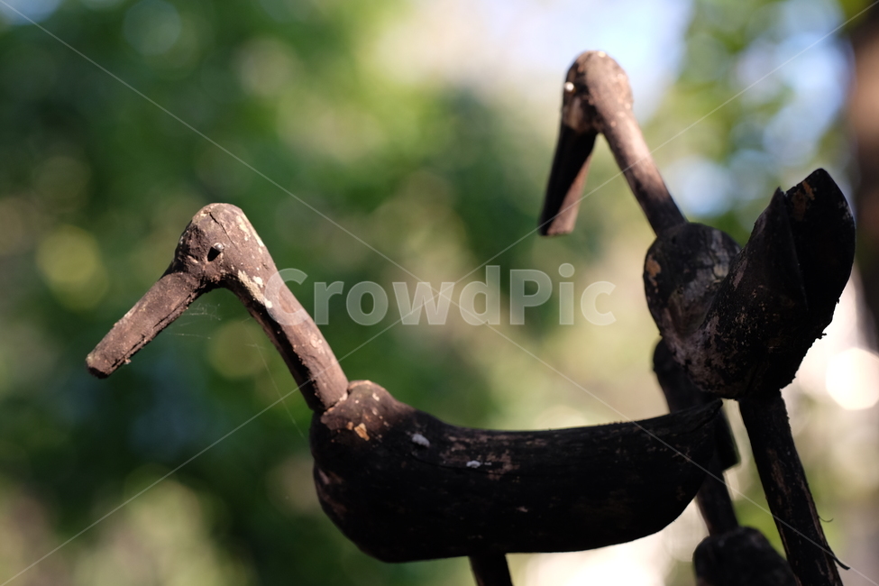 오리,나무,자연,사물,목각,인형,갈색,brown,nature,duck,tree,doll,흔적,땀,노력,깍다,빛,한국전통,한국문화,korean traditional,korean culture,조각상,동상,석상,조형물,statue,bronze statue,stone statue,종교,신앙,religion,belief,faith