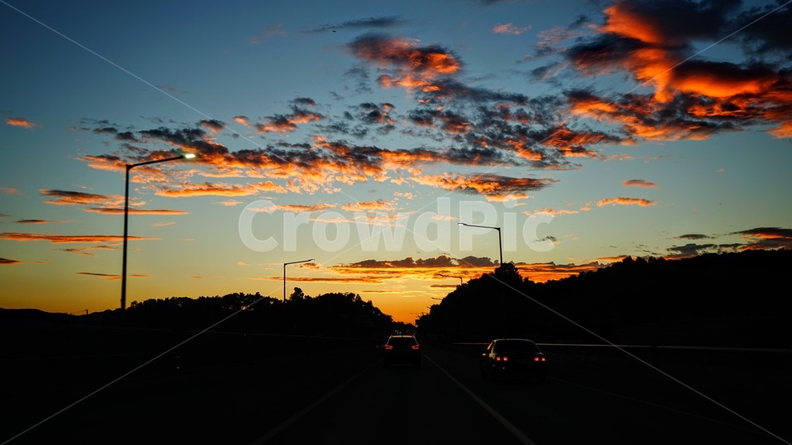저녁,하늘,노을,고속도로,구름,자연,풍경,nature,landscape,road,도로,car,차,transportation,교통,vehicle,차량,automobile,자동차,highway,freeway,고속 도로