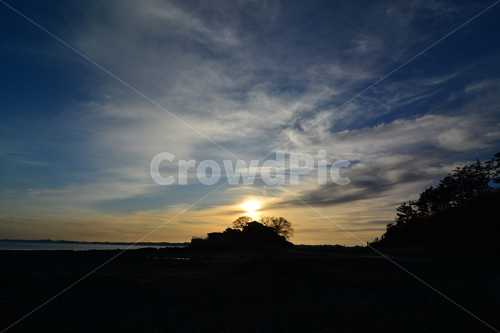 간월암,간월도,자연,풍경,nature,landscape,한국자연풍경,한국자연경관,koreanaturelandscape,랜드마크,landmark,tourist,한국랜드마크,한국관광지,한국명소,korealandmark,koreatourist,attraction,문화유산,일몰,일몰명소,선셋,sunset,자연,풍경,nature,landscape,실루엣,그림자,silhouette,shadow,outdoors,옥외,sky,하늘,dusk,황혼,dawn,새벽,red sky,붉은 하늘