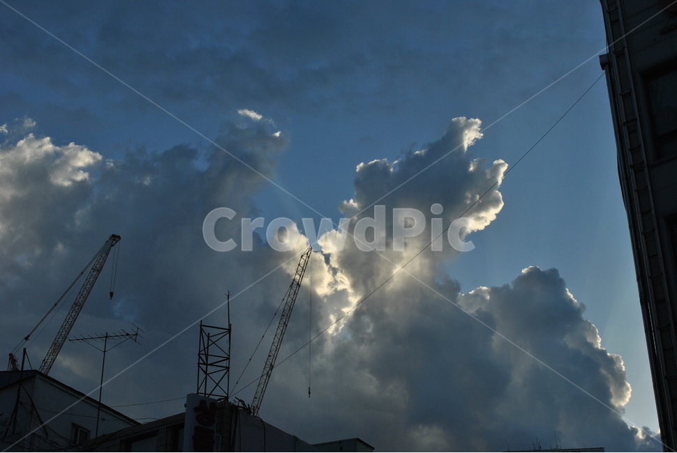 구름,크레인,높은,하늘,건설,자연,풍경,nature,landscape,weather,날씨,outdoors,옥외,cloud,sky,cumulus,적운
