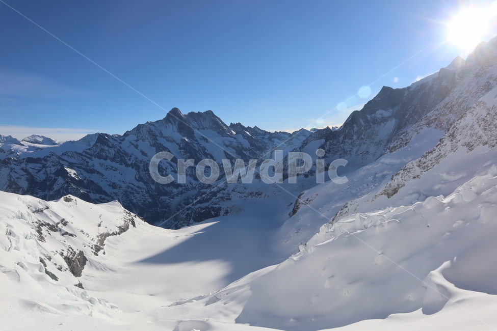 nature,자연,mountain,산,outdoors,옥외,mountainrange,산맥,ice,빙,peak,피크,눈,snow,스위스,융프라우