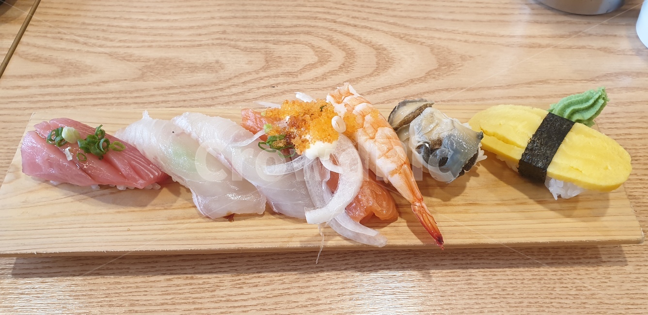 초밥,일식,스시,회,새우초밥,연어초밥,참치초밥,sushi,food,일본음식,일본요리,음식,식재료,요리,food,cook,meal,dishes,food reserves