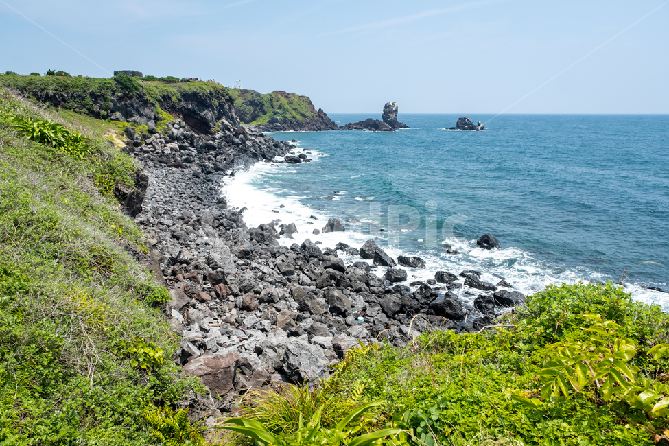 제주,제주도,성산일출봉,자연,바다,풍경,아름다운풍경,바닷가,섬,jeju,nature,풀,검은해변,검은돌,water,들,곶,land,자연,풍경,nature,landscape,제주도,jeju,jeju island,promontory