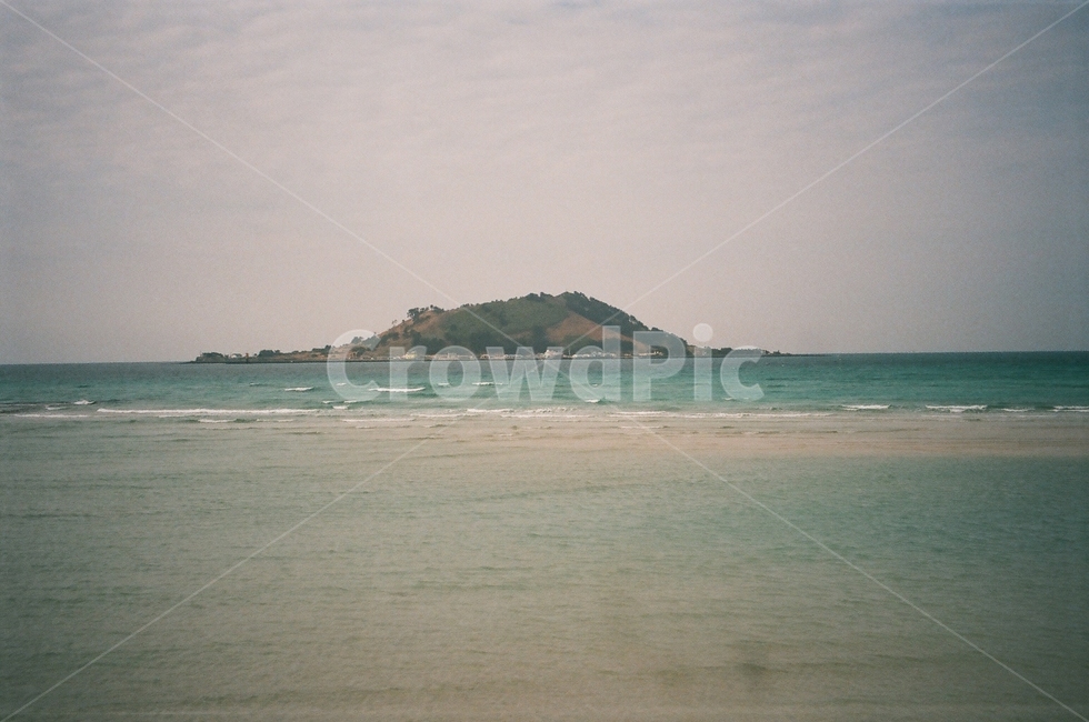 제주도,바다,필름카메라,파도,비양도,바닷가,자연,풍경,nature,landscape,한국자연풍경,한국자연경관,korea nature landscape,제주도,jeju,jeju island,land,땅,outdoors,옥외,water,물,sea,ocean,대양,shoreline,해안선,coast,연안