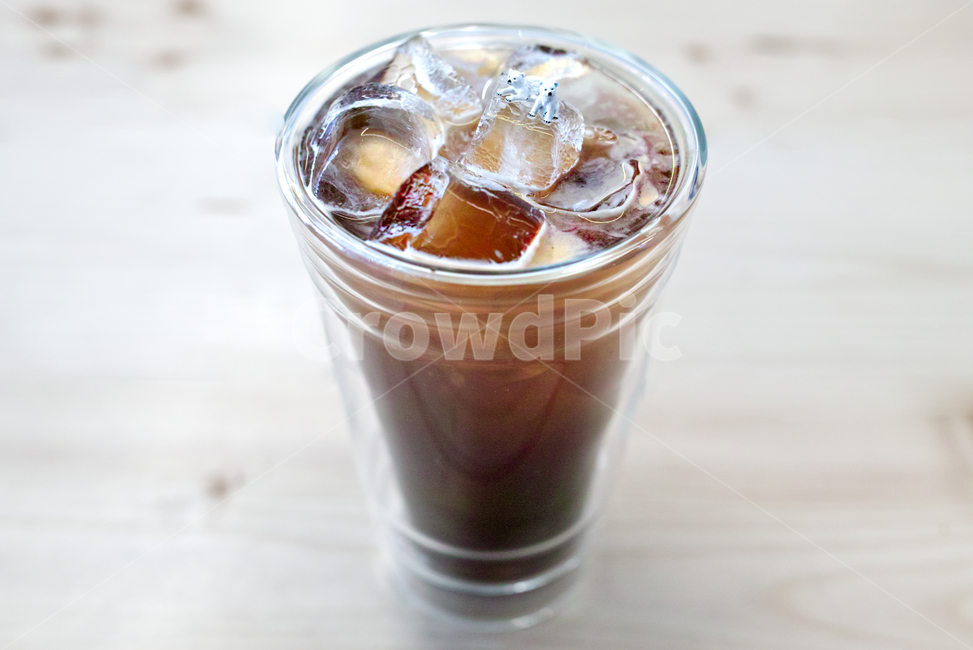 커피,아이스커피,아이스아메리카노,북극곰,아기곰,백곰,얼음,여름음료,ice,icecoffee,coffee,cafe,커피,카페,coffee,cafe