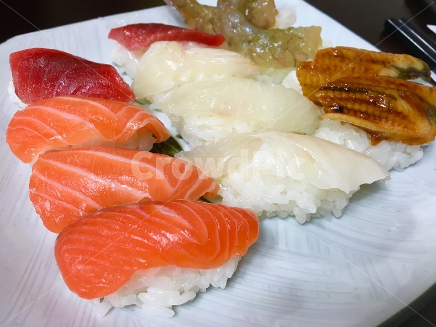 일식,초밥,장어초밥,새우초밥,연어초밥,광어초밥,참치초밥,스시,모듬초밥,장새우,엔가와,음식,식재료,요리,food,cook,meal,dishes,food reserves,일식,일본음식,일본요리,Japanese food,Japanese dishes,Japanese meal,Japanese cook