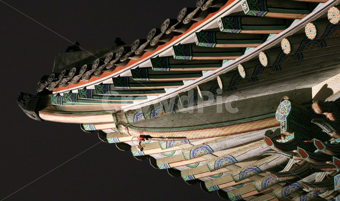 night view,korea,Cultural Heritage,Korean architecture,Palace,tile,Korean culture,Dancheong,Korean tradition,Korea Tourism