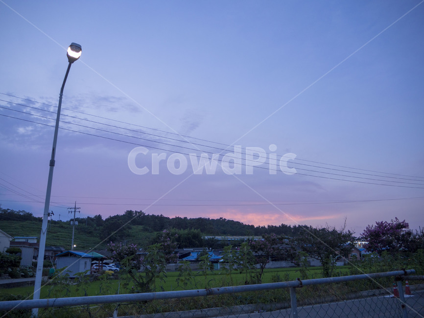 창녕,하늘,sky,해질녘,분홍색하늘,핑크색하늘,보랏빛하늘,자연,풍경,nature,landscape,cable,케이블,power lines,전력선
