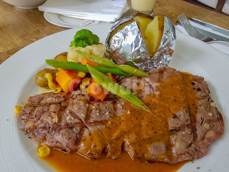 스테이크,음식,요리,식재료,식사, 디저트,간식,맛있는,신선한,싱싱한,건강한,고기,육류,열매,샐러드,채소,야채,음료,양식,푸드,브런치,맛,배경,바탕,달콤한,맛좋은,food,cook,Foodingredients,meal,meat,korea,korean,dessert,snack,delicious,fresh,coffee,healthy,cafe,fruit,seafood,salad,vegetable,noodles,background,drink,flavor,bread,dish,lunch,dinner,gourmet,cuisine,tasty,sweet,pork,여행,필리핀,보홀,Travel,Trip,Philippines,Bohol,Steak,고구마,sweetpotato,음식,식재료,요리,food,cook,meal,dishes,food reserves,육류,고기,meat,양식,서양음식,서양요리,western food,western dishes,western meal,western cook