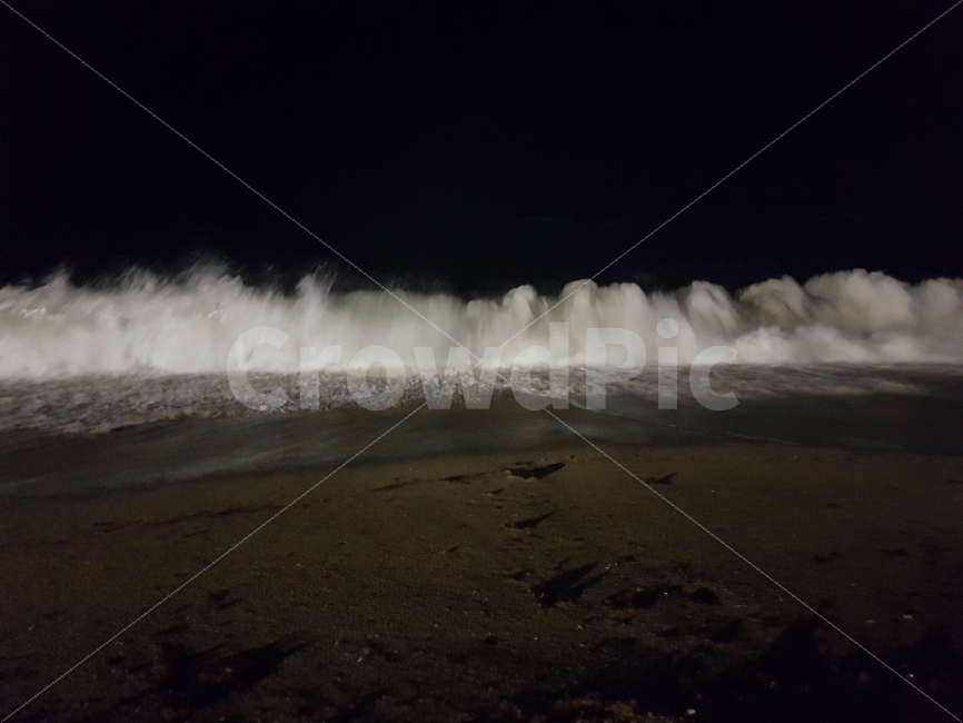 파도,여름,밤,모래,연인,쓸쓸함,해변,바다,beach,sea,야경,밤,풍경,nightscape,night,landscape,water,물,nature,자연,outdoors,옥외,river,강