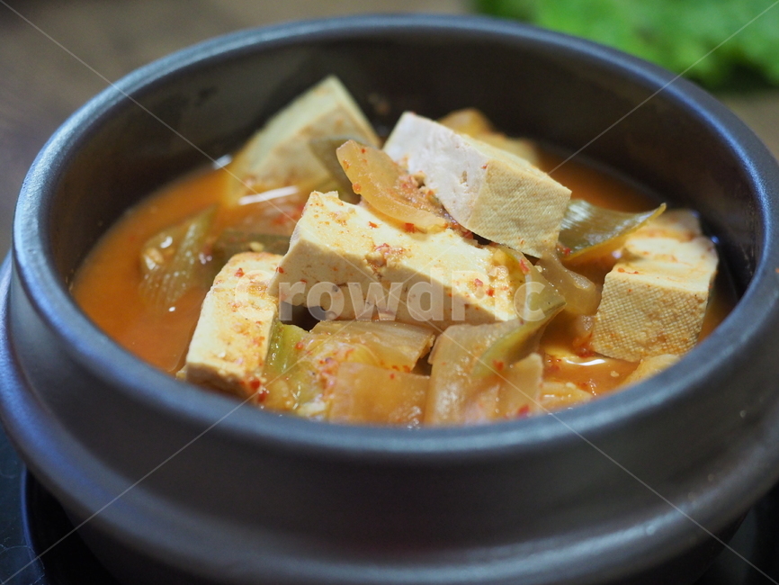 된장찌개,찌개,된장,두부,두부된장찌개,한국음식,식품,한식,한국문화,음식,한국,배경,음식문화,웰빙,문화,아시아,아시아음식,전통,전통음식,뚝빼기,뚝빼기된장찌개,음식,식재료,요리,food,cook,meal,dishes,food reserves,한식,한국음식,한국요리,korean food,korean dishes,korean meal,korean cook