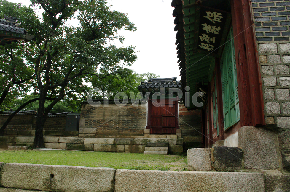 창덕궁,고궁,한옥,전각,전통가옥,기와지붕,건축,traditional,한국전통,한국문화,korean traditional,korean culture,랜드마크,landmark,tourist attraction,한국랜드마크,한국관광지,한국명소,korea landmark,korea tourist attraction,건축물,건물외관,exterior,building,structure,architecture,construction