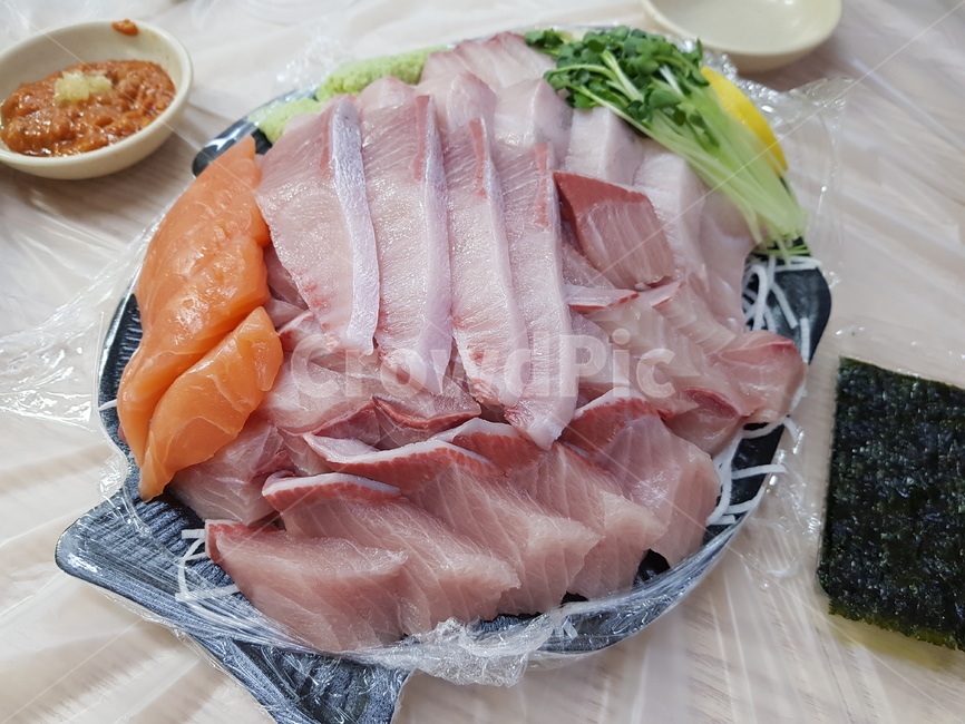 음식,요리,노량진수산시장,수산물,회,노량진,방어회,방어,해산물