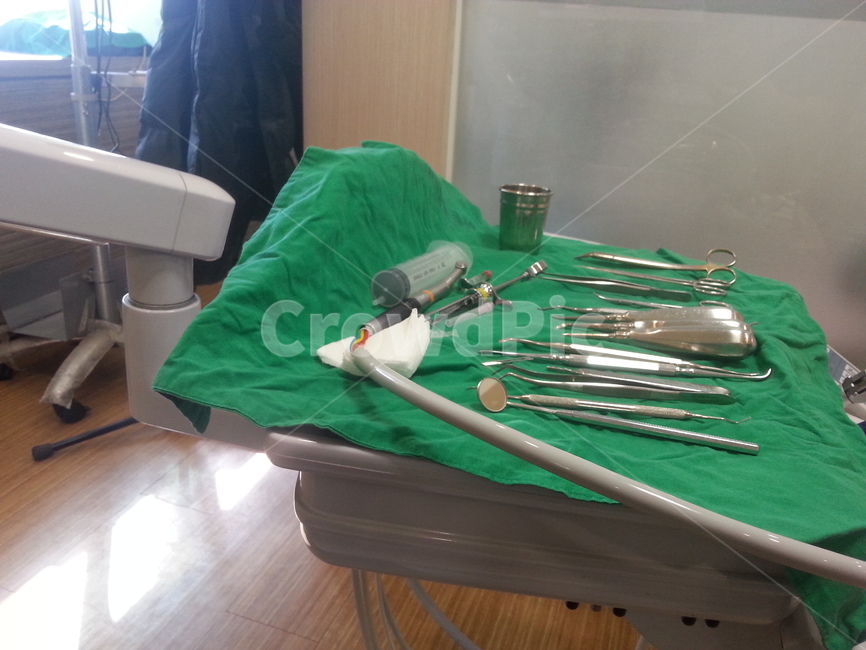 치과,사랑니,발치,이빨,공포,의료,의학,병원,medical,hospital,clinic