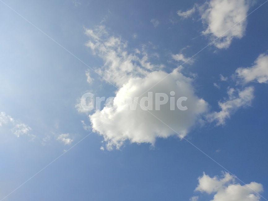 하늘,구름,청명,sky,푸른하늘,천공,공간,스카이,자연,풍경,nature,landscape,outdoors,옥외,azure sky,푸른 하늘