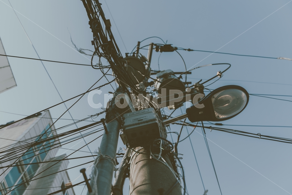 전봇대,복잡함,하늘,빈티지,필름느낌,감성,film,sky,sensitivity,vintage,감성,sensible,feeling,산업,industry,industrial,에너지산업,energy industry,cable,케이블