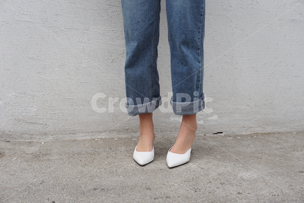 ootd,패션,청바지,흰구두,롤업팬츠,롤업,데일리룩,여성,여자,woman,female,lady,패션스타일,의상,fashion,style