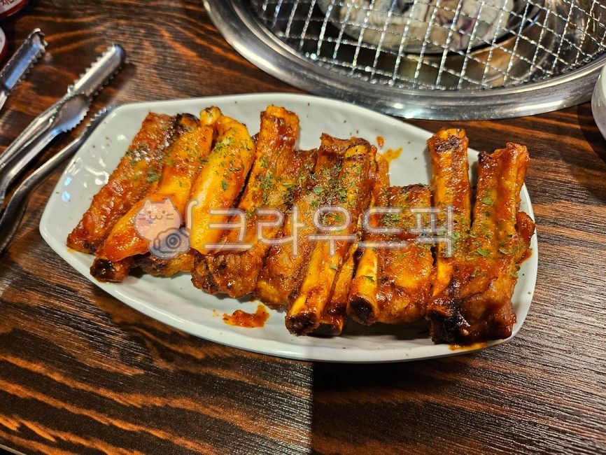 Seasoned ribs,meat,Pork barbecue,side ribs,pork,hot,food