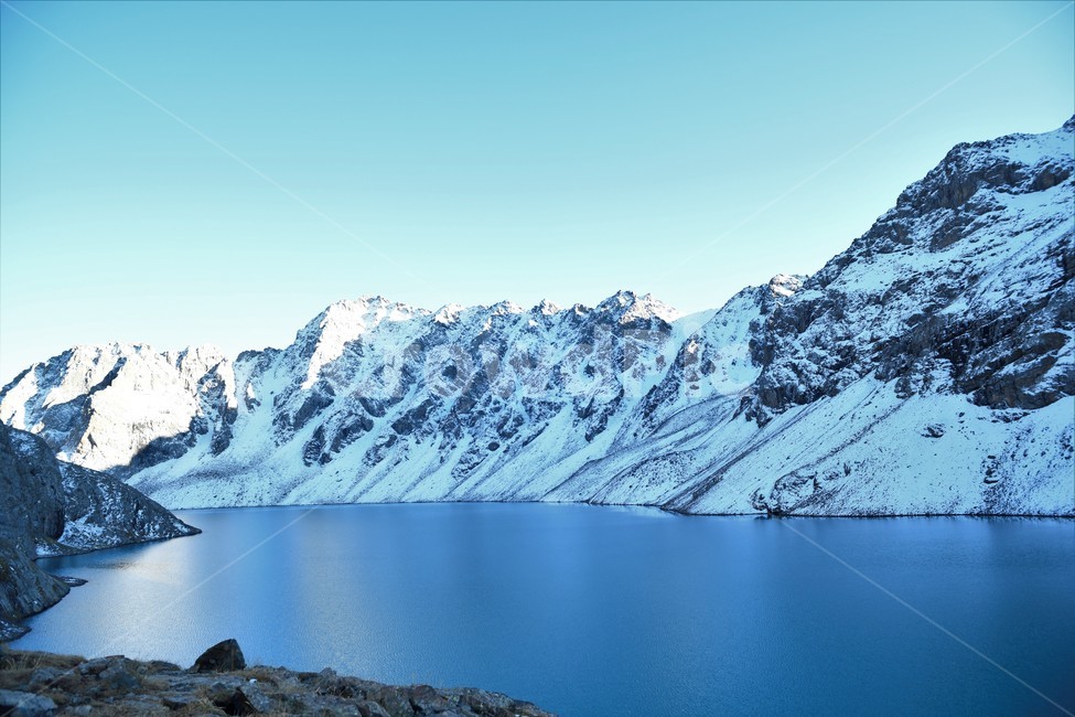 산,호수,눈,하늘,바위,겨울,계절,winter,season,자연,풍경,nature,landscape,outdoors,옥외,mountain,mountain range,산맥,snow,glacier,빙하