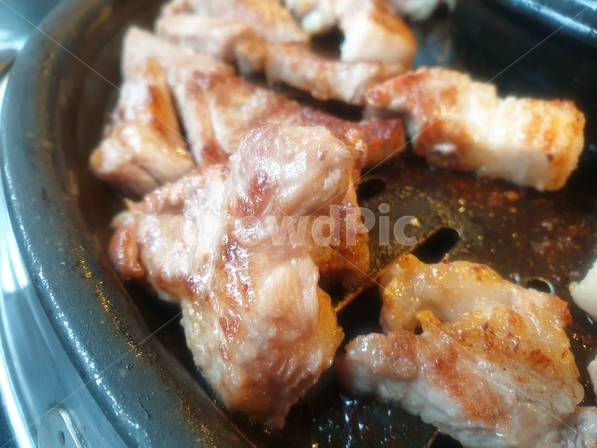 삼겹살,고기,노릇노릇,식당,구운고기,음식,식재료,요리,food,cook,meal,dishes,food reserves,육류,고기,meat