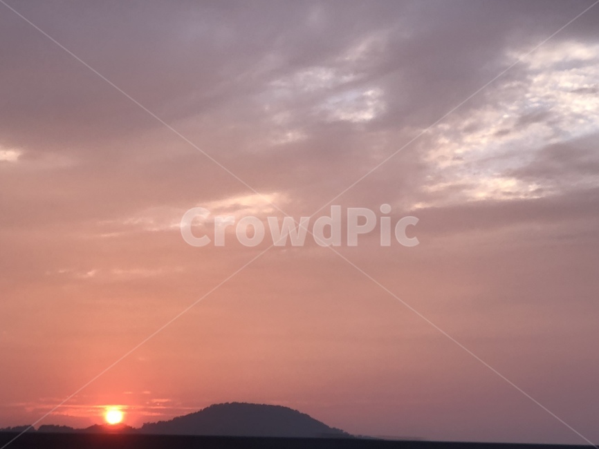 nature,자연,outdoors,옥외,붉은노을,해지는모습,맑은하늘,자연,풍경,nature,landscape