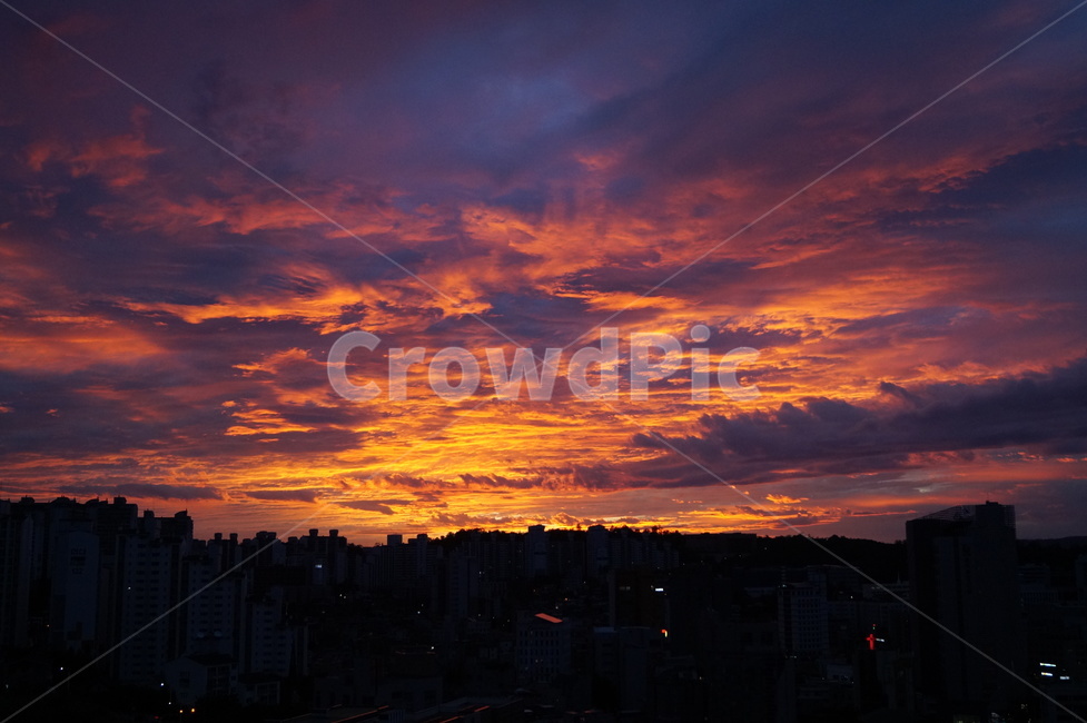 nature,자연,sunrise,sky,하늘,redsky,붉은하늘,새벽