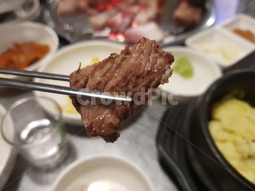 퇴근,소확행,고기,월급날,회식,음식,식재료,요리,food,cook,meal,dishes,food reserves,육류,고기,meat,한식,한국음식,한국요리,korean food,korean dishes,korean meal,korean cook