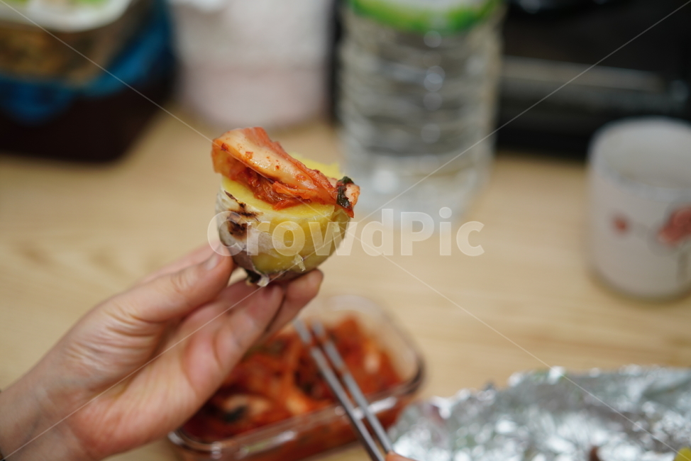 군고구마,고구마,간식,음식,food,먹방,겨울,식물,먹거리,작물,식재료,음식,식재료,요리,food,cook,meal,dishes,food reserves