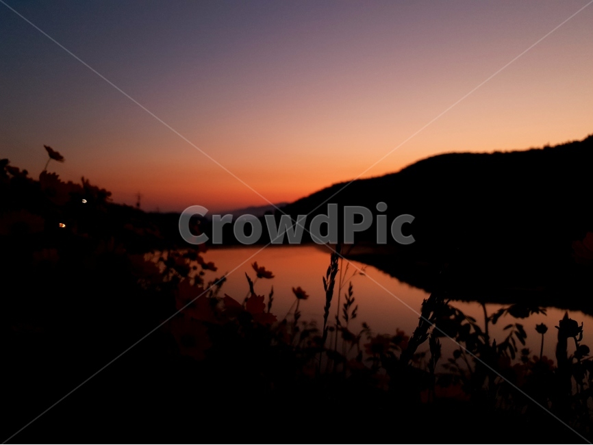 일출,여명,저수지,아침,빛,풍경,자연,풍경,nature,landscape,실루엣,그림자,silhouette,shadow,outdoors,옥외,sky,하늘,dawn,새벽,red sky,붉은 하늘,dusk,황혼,sunset,일몰