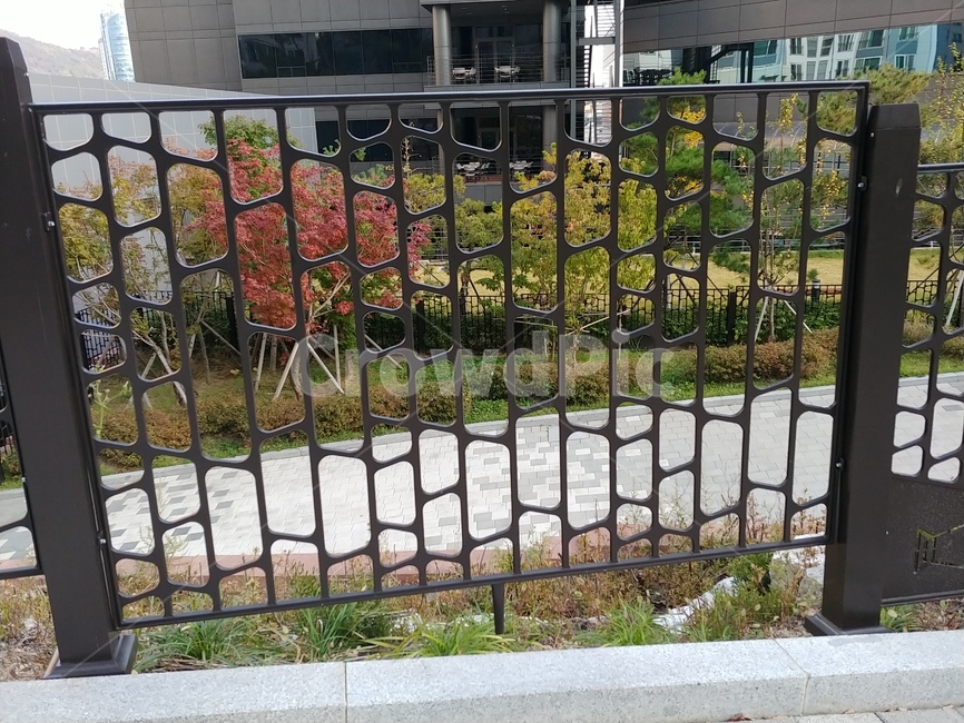 gate,문,railing,난간,banister,철벽문양