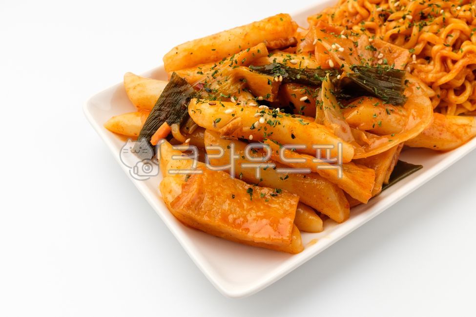 떡볶이,라면,한국음식,한국문화,야채,채소,떡,음식,식사,식품,식료품,요리,재료,식재료,음식재료,매운,달콤한,양념,소스